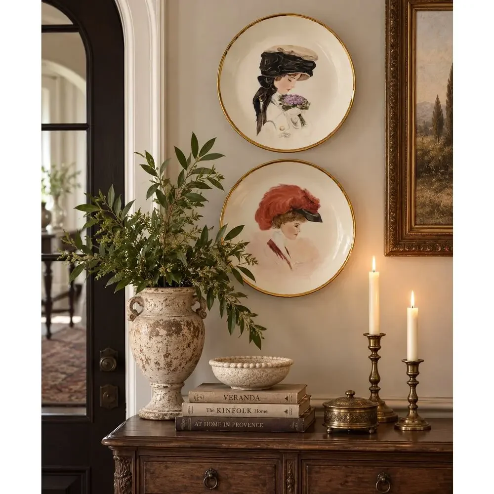 Unknown charming decorative